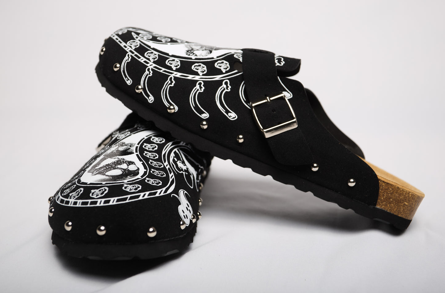 UM Paisley Clog